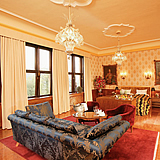 Hotel Schloss Moenchstein